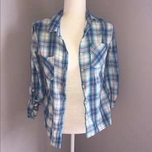 Mossimo button up shirt